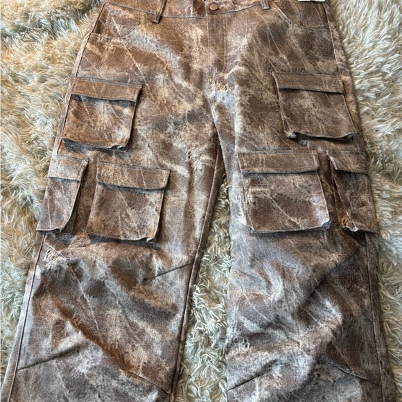 PrettyLittleThing Pants - PrettyLittleThing Earthy Tie-Dye Cargo Pants